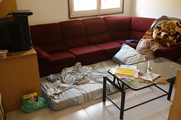 El piso del imán de Ripoll, Abdelbaki Es Satty, ha sido registrado por los Mossos d'Esquadra por su presunta implicación en los atentados de Barcelona del 17 de agosto El piso del imán de Ripoll, Abdelbaki Es Satty, ha sido registrado por los Mossos d'Esquadra por su presunta implicación en los atentados de Barcelona del 17 de agosto - Sputnik Mundo