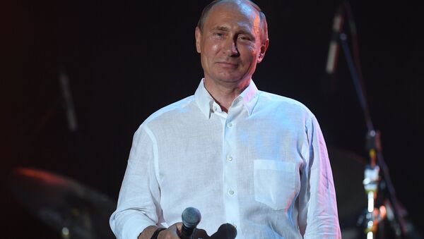 Vladímir Putin en el festival Koktebel Jazz Party - Sputnik Mundo
