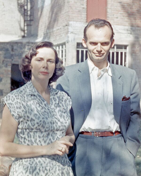 Esteban Volkov y su esposa 1959 Esteban Volkov y su esposa 1959 - Sputnik Mundo