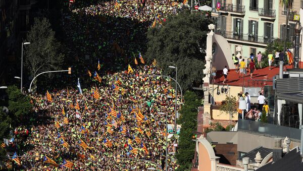 La manifestación de la 'Diada del Sí' en Barcelona - Sputnik Mundo