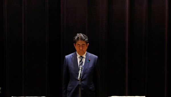 Shinzo Abe, ex primer ministro de Japón - Sputnik Mundo