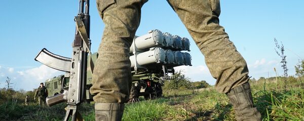 Las maniobras militares conjuntas ruso-bielorrusas Zapad 2017 Las maniobras militares conjuntas ruso-bielorrusas Zapad 2017 - Sputnik Mundo