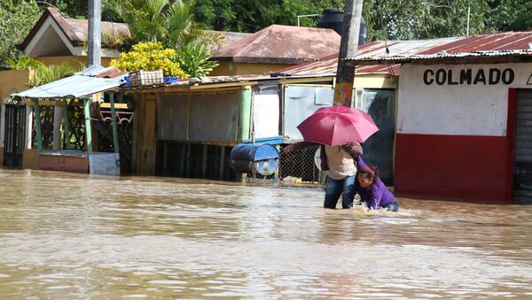 El desbordamiento del río Yuna en República Dominicana tras el huracán María - Sputnik Mundo
