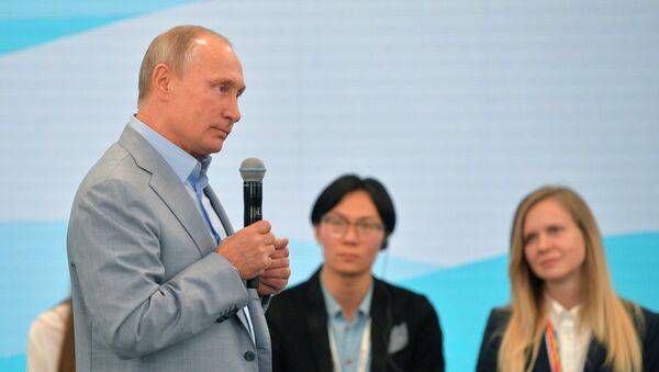 ¿Qué considera Putin más aterrador que una bomba atómica? - Sputnik Mundo