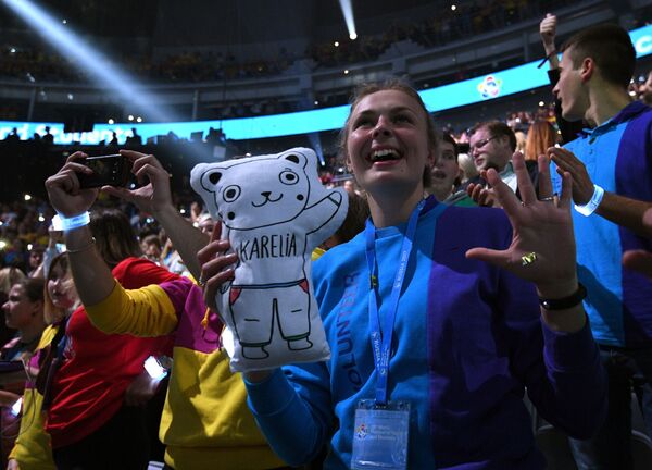 Termina en Sochi el XIX Festival de la Juventud y los Estudiantes en Sochi - Sputnik Mundo