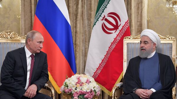 Presidente de Rusia, Vladímir Putin, y presidente de Irán, Hasán Rohani - Sputnik Mundo