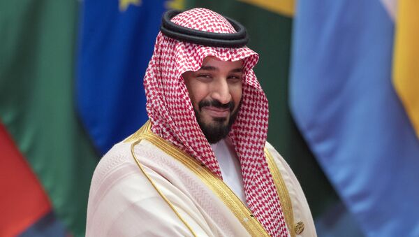 Mohámed bin Salmán, el príncipe heredero y el jefe la comisión anticorrupción de Arabia Saudí (archivo) - Sputnik Mundo