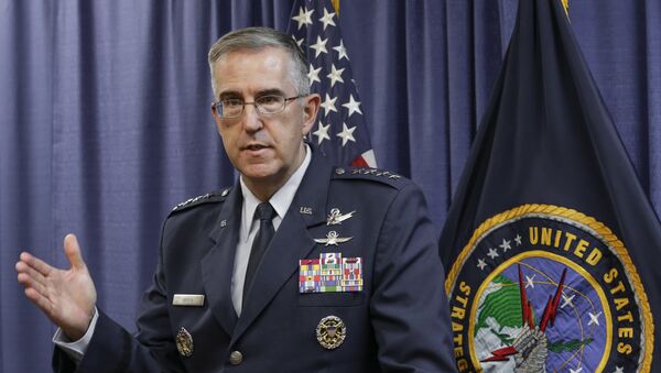 El jefe del Comando Estratégico de Estados Unidos (STRATCOM), el general de la Fuerza Aérea John Hyten - Sputnik Mundo
