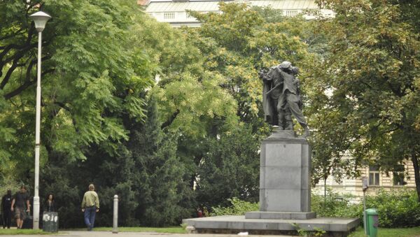 Un monumento a los soldados soviéticos en Praga, República Checa - Sputnik Mundo