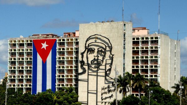 Bandera cubana en La Habana, capital de Cuba - Sputnik Mundo