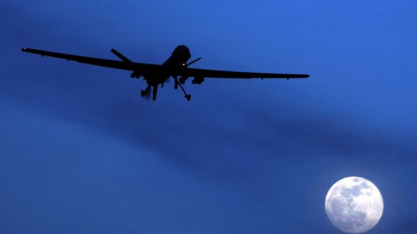 Un dron estadounidense sobrevuela Pakistán (archivo) - Sputnik Mundo
