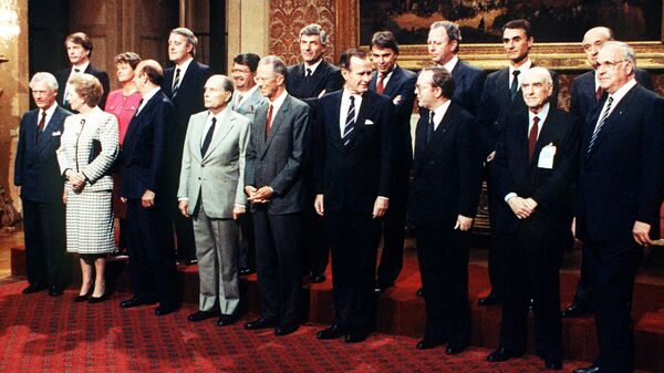 La cumbre de la OTAN del 29 de mayo de 1989 - Sputnik Mundo