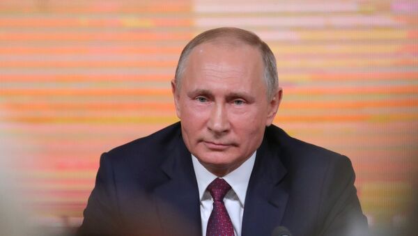 Vladímir Putin, presidente de Rusia, durante la gran rueda de prensa anual - Sputnik Mundo