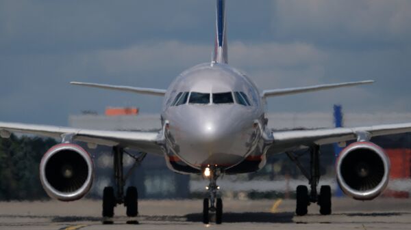Un avión Airbus A320 (imagen referencial) - Sputnik Mundo