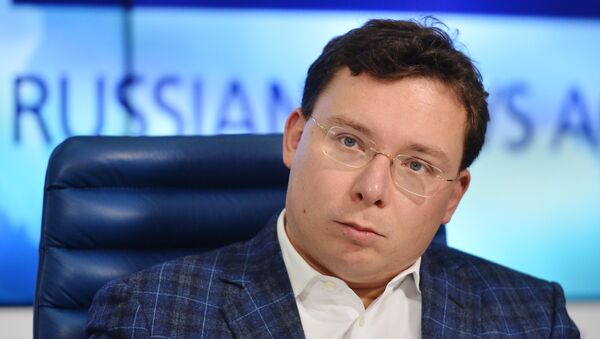 Oleg Bondarenko, periodista y politólogo ruso - Sputnik Mundo