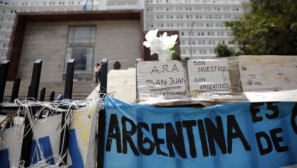 Las palabras de apoyo tras la desapación del submarino argentino ARA San Juan (archivo) - Sputnik Mundo