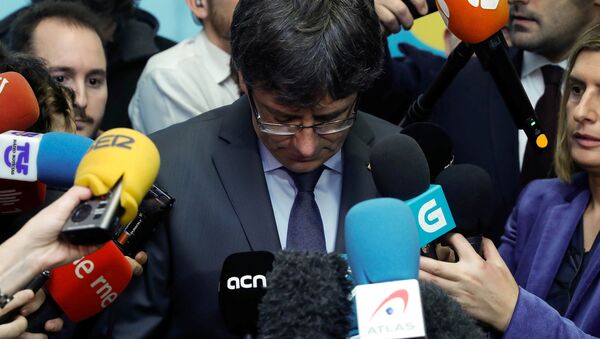 Carles Puigdemont, el expresidente de Cataluña - Sputnik Mundo