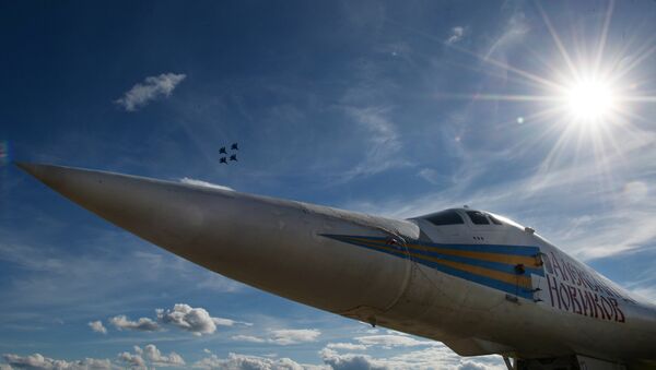 Un bombardero Tu-160 - Sputnik Mundo