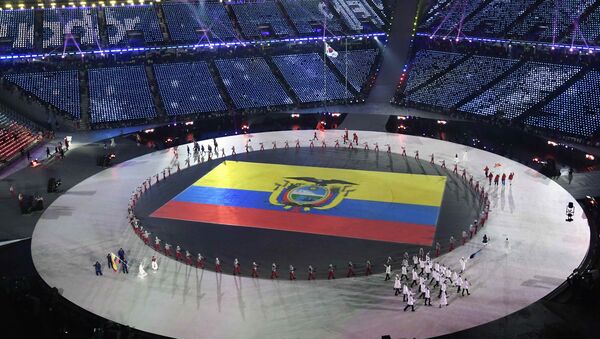 Bandera de Ecuador durante la ceremonia de inauguración de los JJOO de Invierno en Pyeongchang, Corea del Sur - Sputnik Mundo