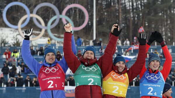 Esquiadores olímpicos de Rusia - Sputnik Mundo