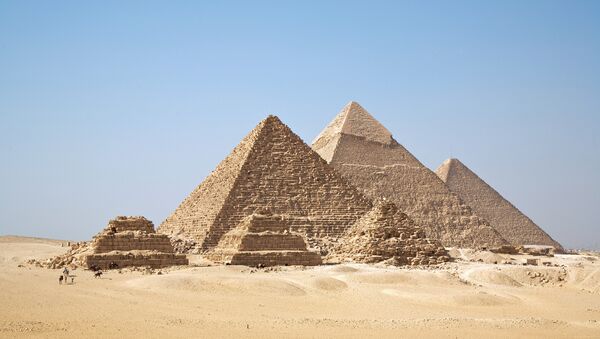 Las famosa pirámides de Giza - Sputnik Mundo