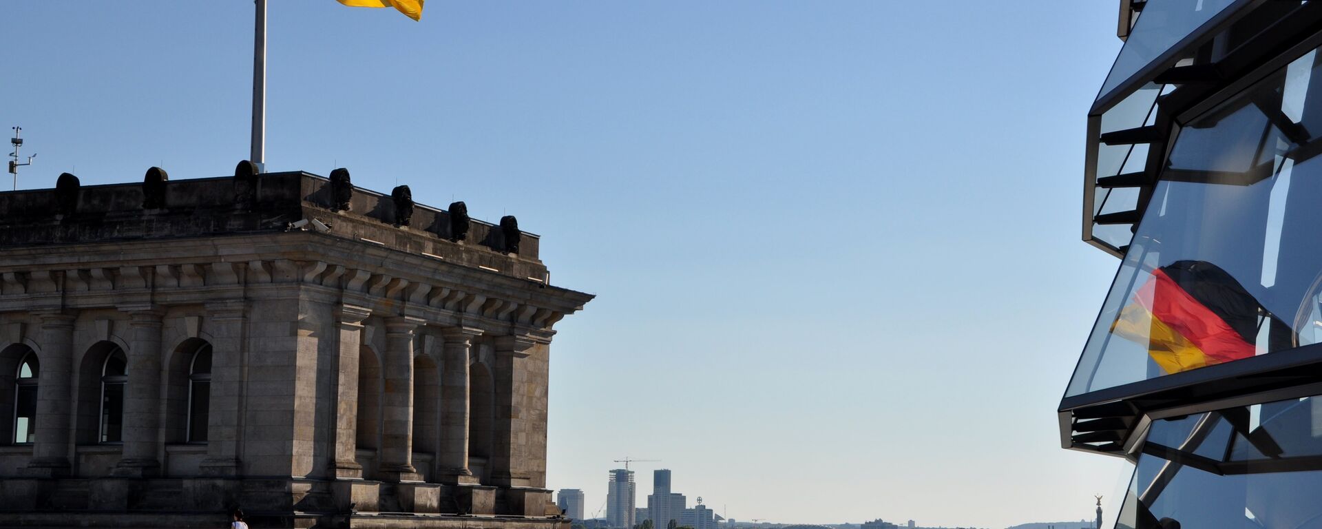 Bandera de Alemania en Berlín - Sputnik Mundo, 1920, 02.03.2022