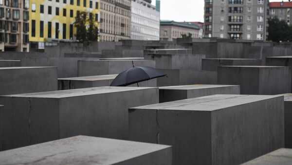 Monumento a los judíos de Europa asesinados, Berlín (imagen referencial) - Sputnik Mundo