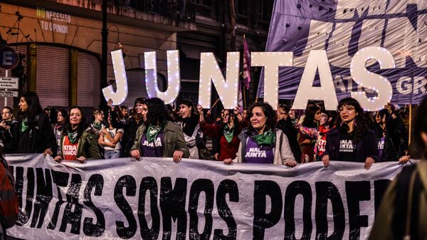Marcha por los derechos de la mujer en Argentina - Sputnik Mundo