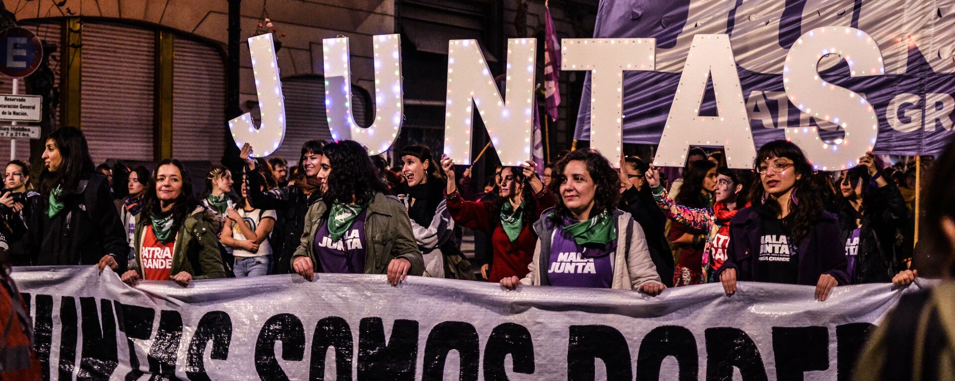 Marcha por los derechos de la mujer en Argentina - Sputnik Mundo, 1920, 03.03.2021
