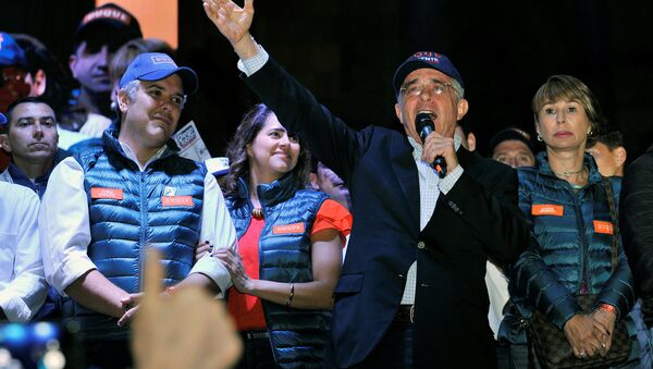 Álvaro Uribe, expresidente de Colombia - Sputnik Mundo