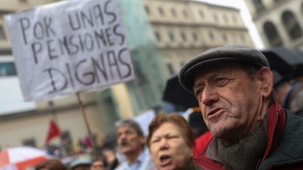 Manifestación de jubilados en España - Sputnik Mundo