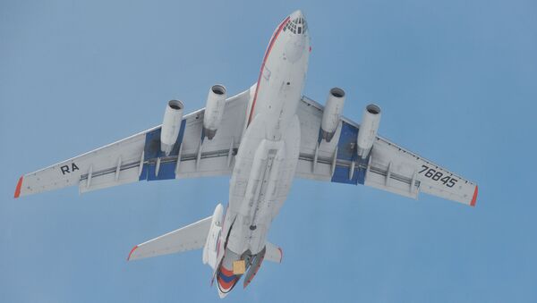 Avión Il-76 (imagen referencial) - Sputnik Mundo