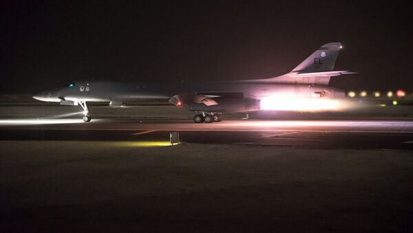 Un B-1B Lancer participa en el ataque de EEUU contra Siria - Sputnik Mundo