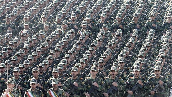 Desfile militar en Irán (archivo) - Sputnik Mundo