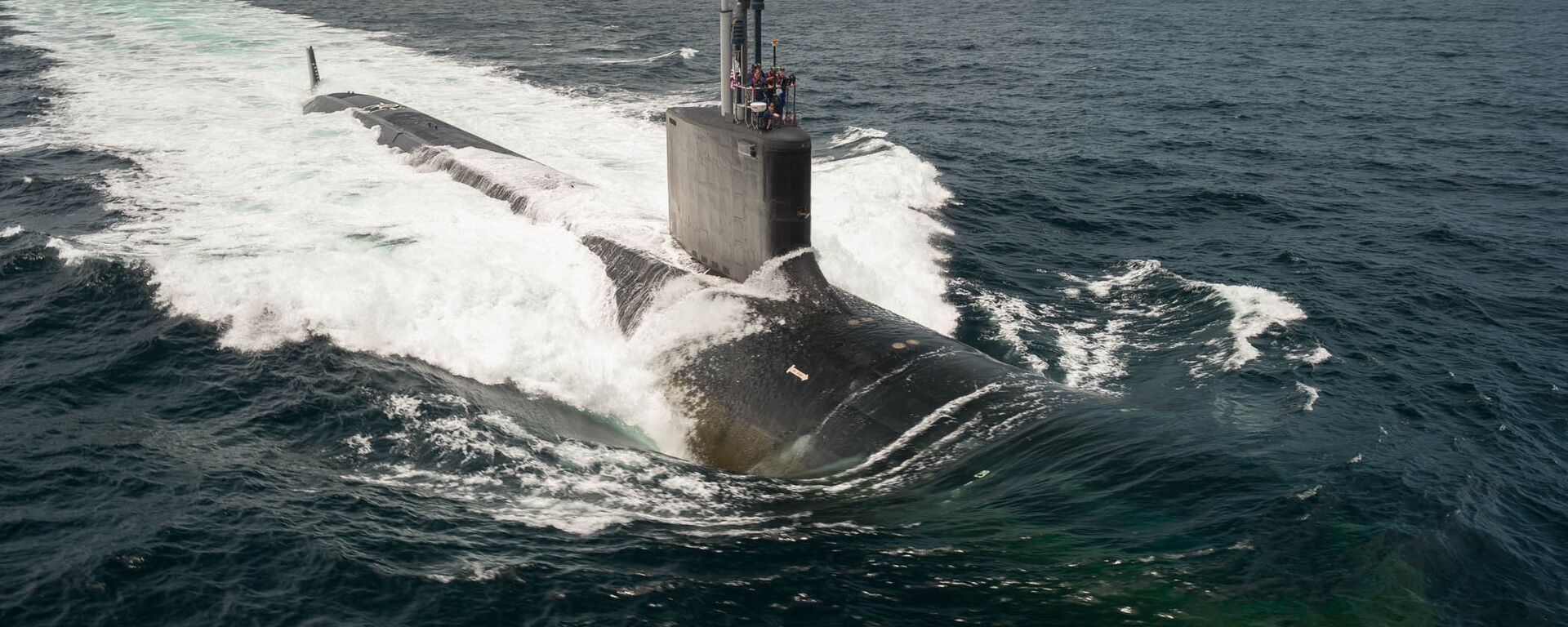 El submarino nuclear USS John Warner (SSN-785), de clase Virginia, participó en el bombardeo de Siria en la noche del 13 al 14 de abril de 2018. - Sputnik Mundo, 1920, 12.02.2022