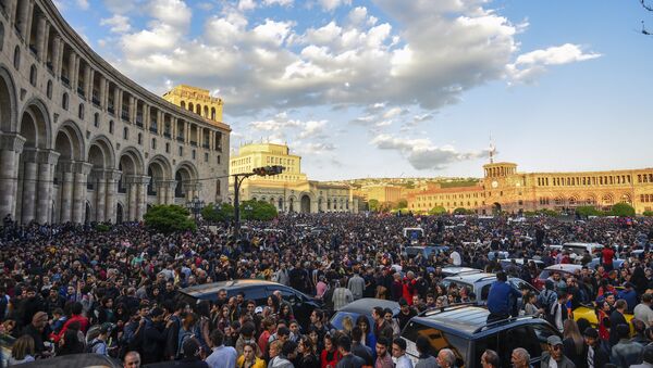 Protestas en Armenia - Sputnik Mundo