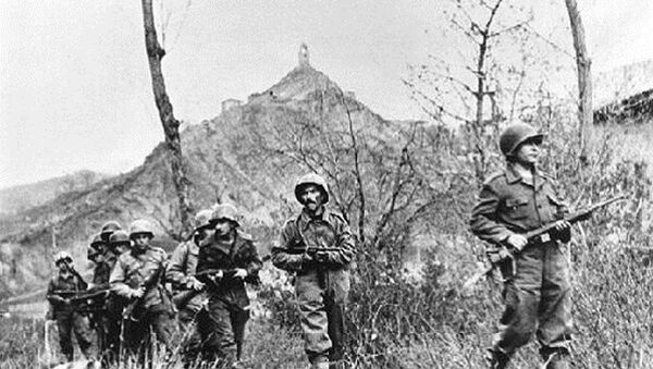 Soldados de la Fuerza Expedicionaria Brasileña (FEB), durante la segunda agresión de la batalla de Monte Castello el 29 de noviembre de 1944, cerca de Torre Corneta, Italia - Sputnik Mundo