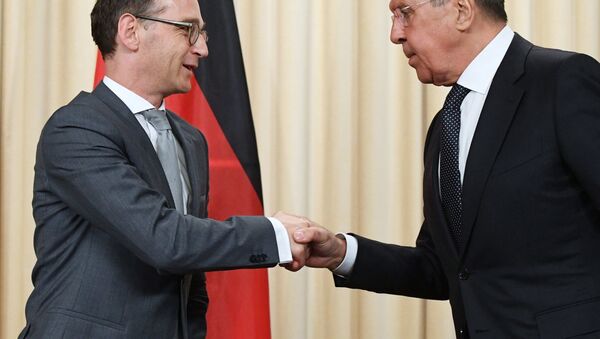 El ministro de Exteriores alemán, Heiko Maas, y el canciller ruso, Serguéi Lavrov - Sputnik Mundo