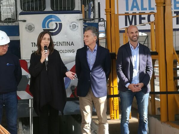 María Eugenia Vidal, gobernadora de la provincia de Buenos Aires agradece a la empresa rusa TMH por invertir en Mechita María Eugenia Vidal, gobernadora de la provincia de Buenos Aires agradece a la empresa rusa TMH por invertir en Mechita - Sputnik Mundo