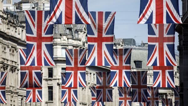 Banderas del Reino Unido en Londres - Sputnik Mundo