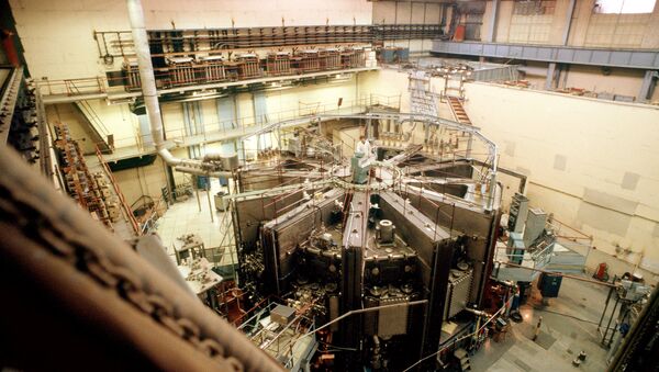 Un tokamak termonuclear en el Instituto Kurchátov - Sputnik Mundo