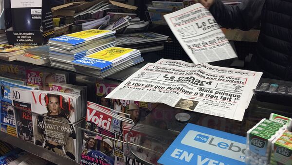 Quiosco de prensa en Francia (imagen referencial) - Sputnik Mundo