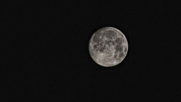La Luna (imagen referencial) - Sputnik Mundo