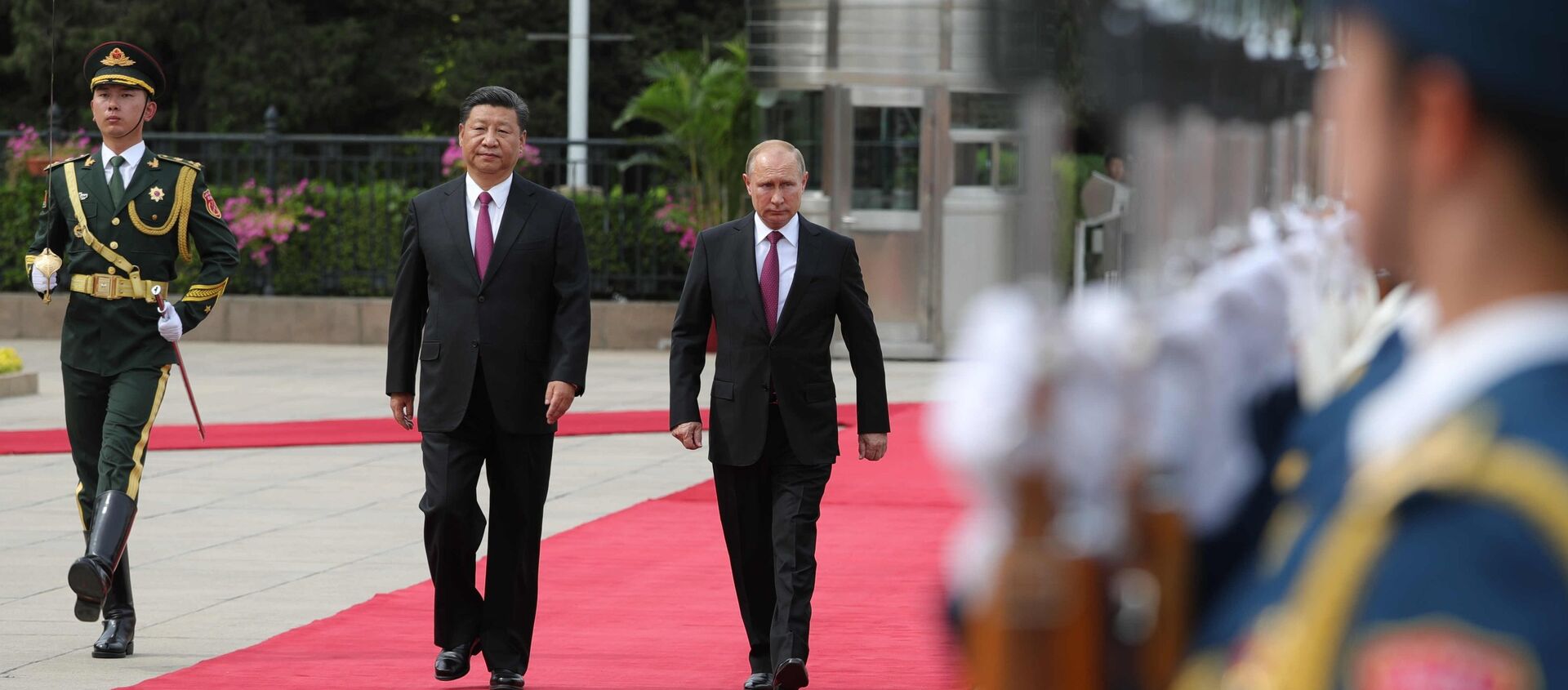 Presidente de China, Xi Jinping, y presidente de Rusia, Vladímir Putin - Sputnik Mundo, 1920, 27.10.2020