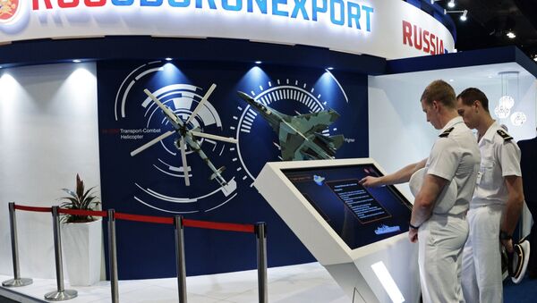 Rosoboronexport en la exposición Internacional de armamento militar en Malasia (archivo) - Sputnik Mundo