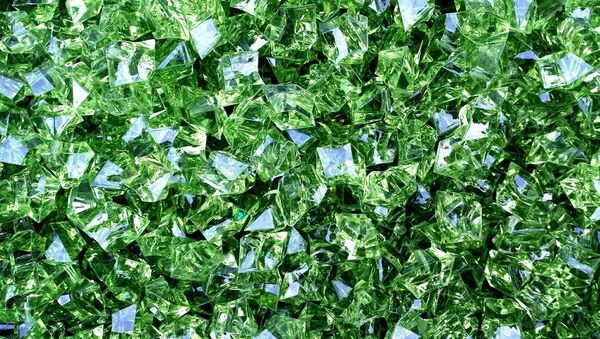 Unos cristales verdes, imagen referencial - Sputnik Mundo