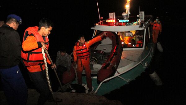 Operación de búsqueda en la isla indonesia de Sumatra - Sputnik Mundo