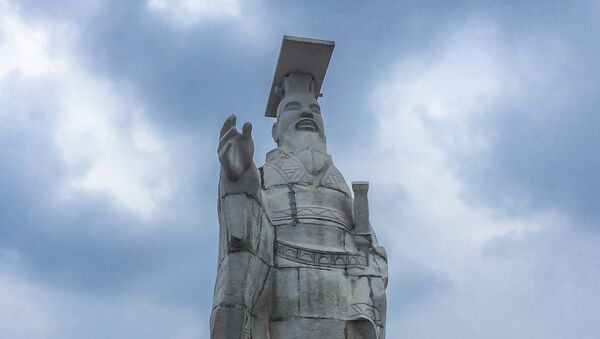 Estatua de Qin Shi Huang - Sputnik Mundo