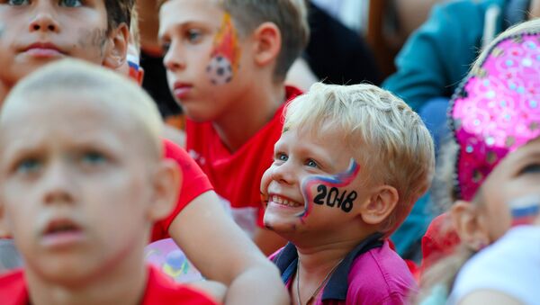 Niños rusos en el Mundial 2018 - Sputnik Mundo