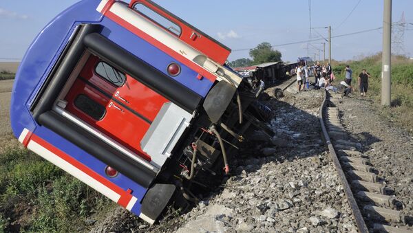 Accidente ferroviario en noroeste de Turquía - Sputnik Mundo